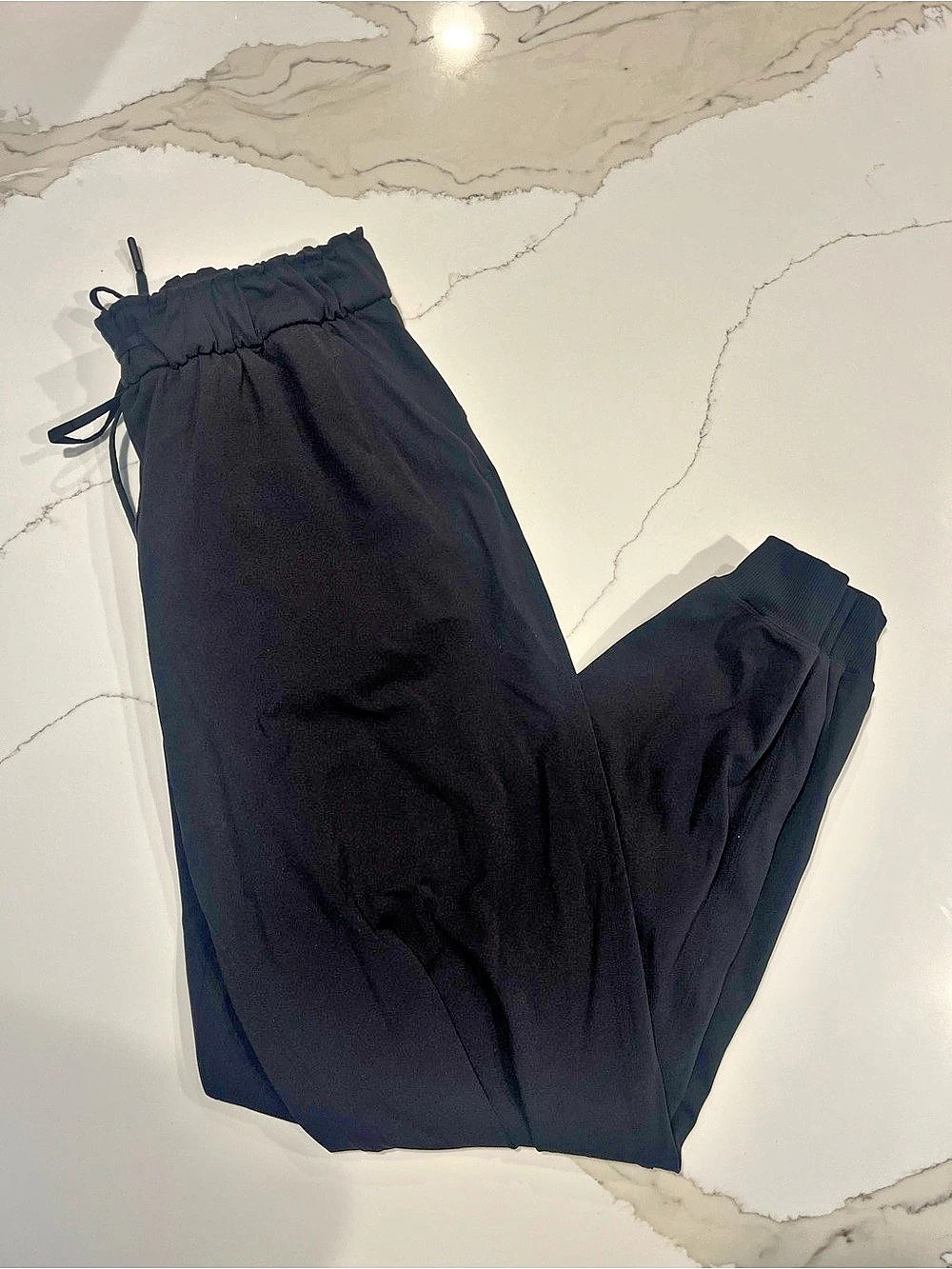 lululemon On the Fly Jogger